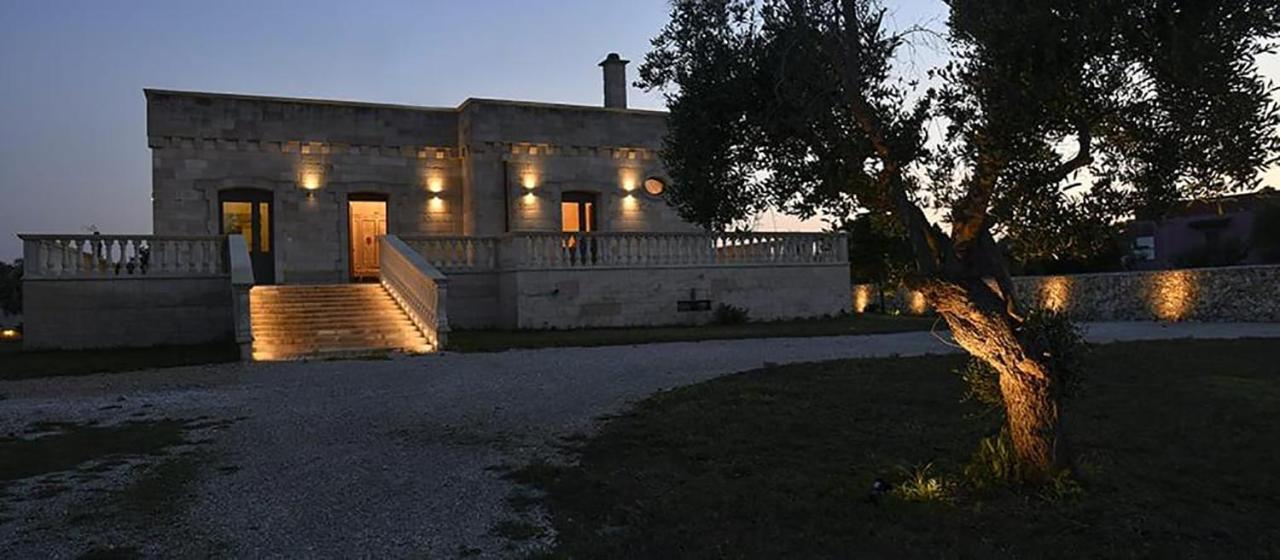 Castello Salentino B&B Мелендуньо Экстерьер фото
